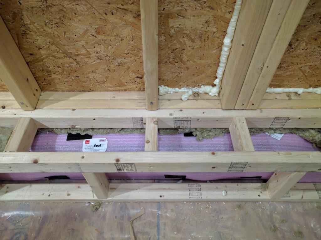 Using Great Stuff Gaps and Cracks Spray Foam